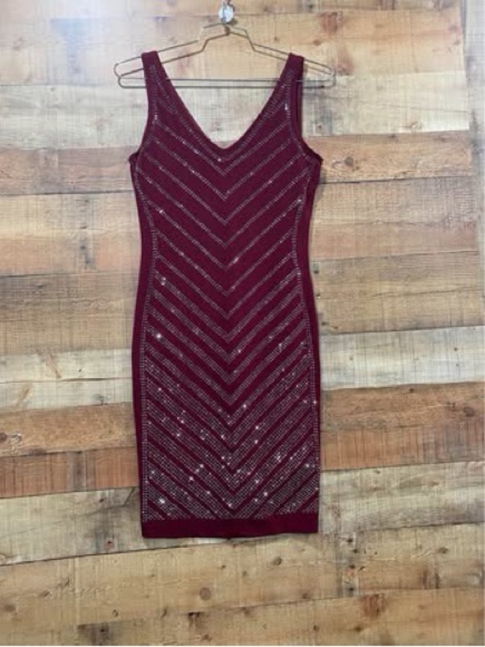 Carmen Marc Valvo Burgundy Sequin Chevron Sheath Dress Size Medium
